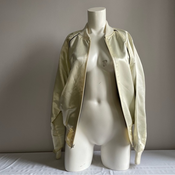 Vintage Satin Paramount Pictures Jacket. - Picture 5 of 8